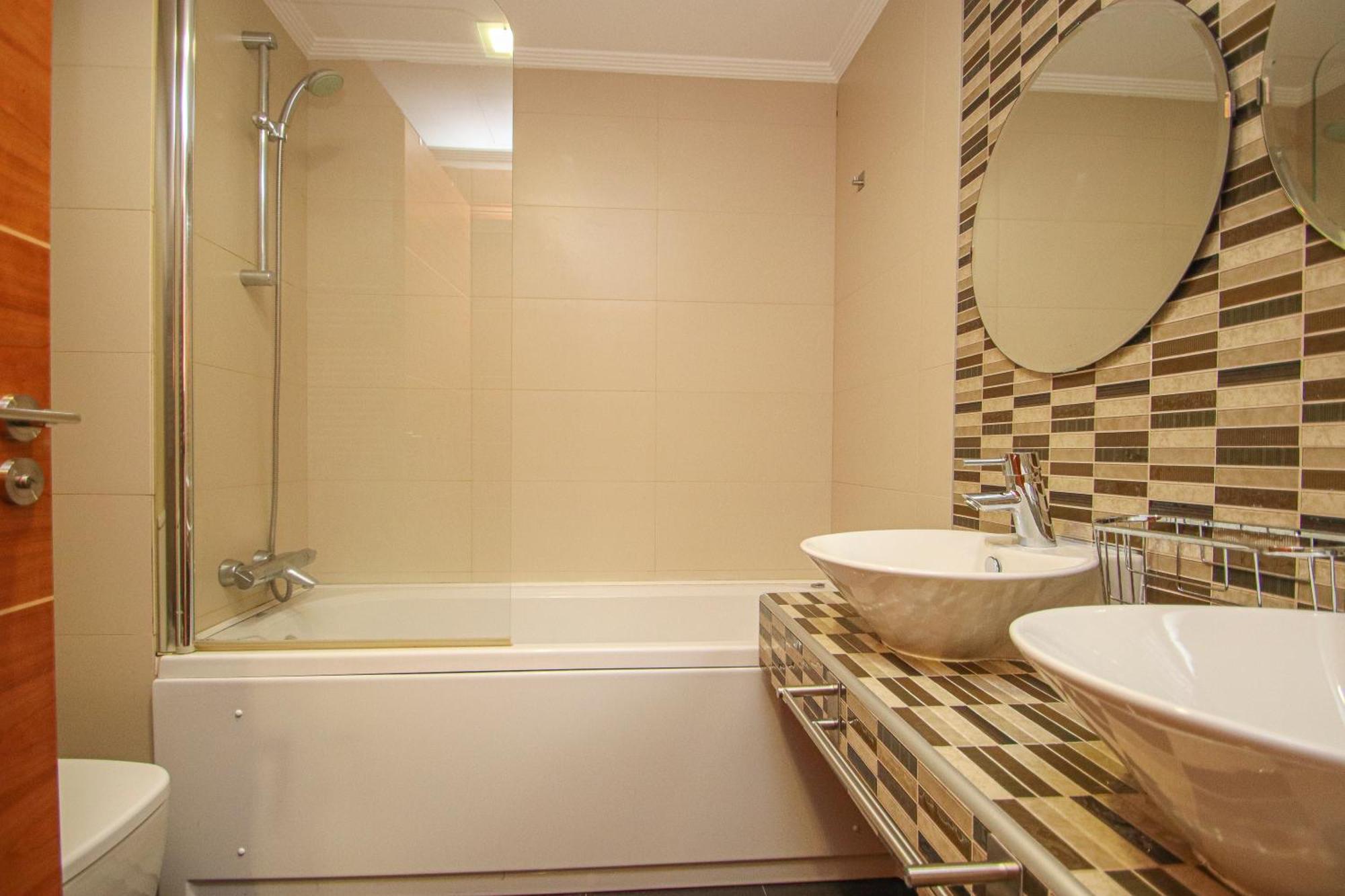 Luxury Apt In Plaza De Espana - Free Parking เซบีญา ภายนอก รูปภาพ