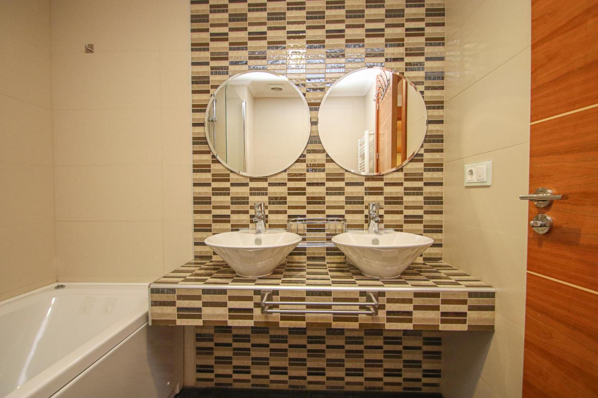 Luxury Apt In Plaza De Espana - Free Parking เซบีญา ภายนอก รูปภาพ